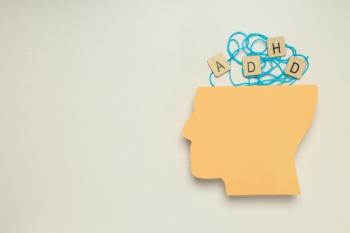 "Heb jij ook ADHD?"  Ik zat twee minuten bij mijn nieuwe werkgever aan tafel om wat zaken door te nemen, toen hij deze vraag stelde.    "Ik heb het...