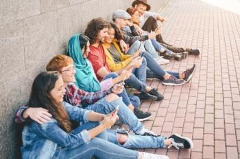 Betere slaap en minder depressie zonder smartphone en social media